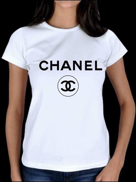 t-shirt chanel bacio donna|chanel cotton blouses.